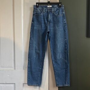 Kensie Barrel Blue Jeans